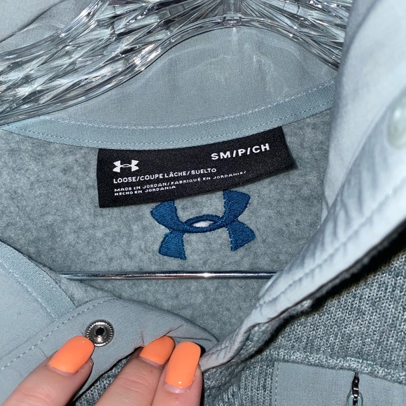 Under Armour Quarter Zip - Picture 3 of 3